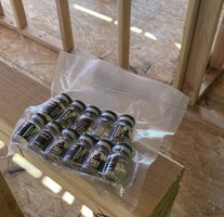 HGH Generic Black Tops (Single) 12iu/2mL
